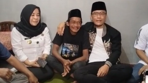 Gus Miftah Minta Maaf ke Sunhaji, Penjual Es Teh yang Diledek dalam Pengajian yang Dipimpinnya, Magelang, Jawa Tengah, Rabu (12/4/2024)