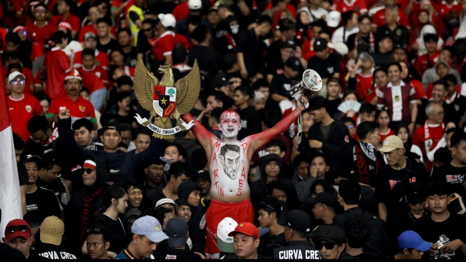 Ilustrasi: Suporter Timnas Indonesia di GBK