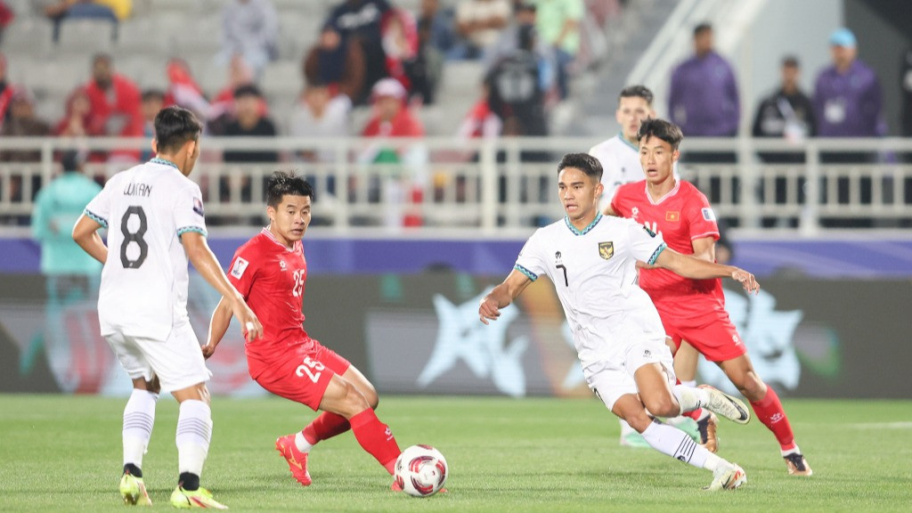 Tak Disangka, Malaysia Lebih Difavoritkan Susul Timnas Indonesia ke Putaran Final Piala Asia 2027 ketimbang Vietnam
            - galeri foto