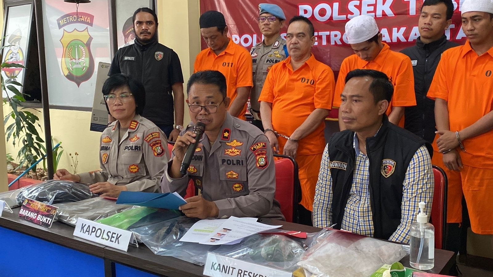 Pelaku Pengeroyokan Tukang Telur Gulung