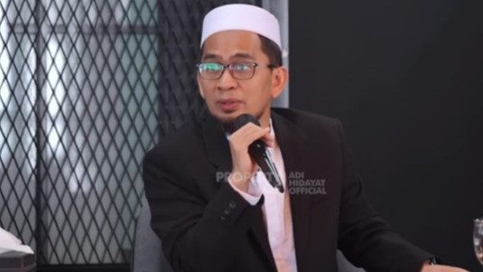 Ustaz Adi Hidayat (UAH)