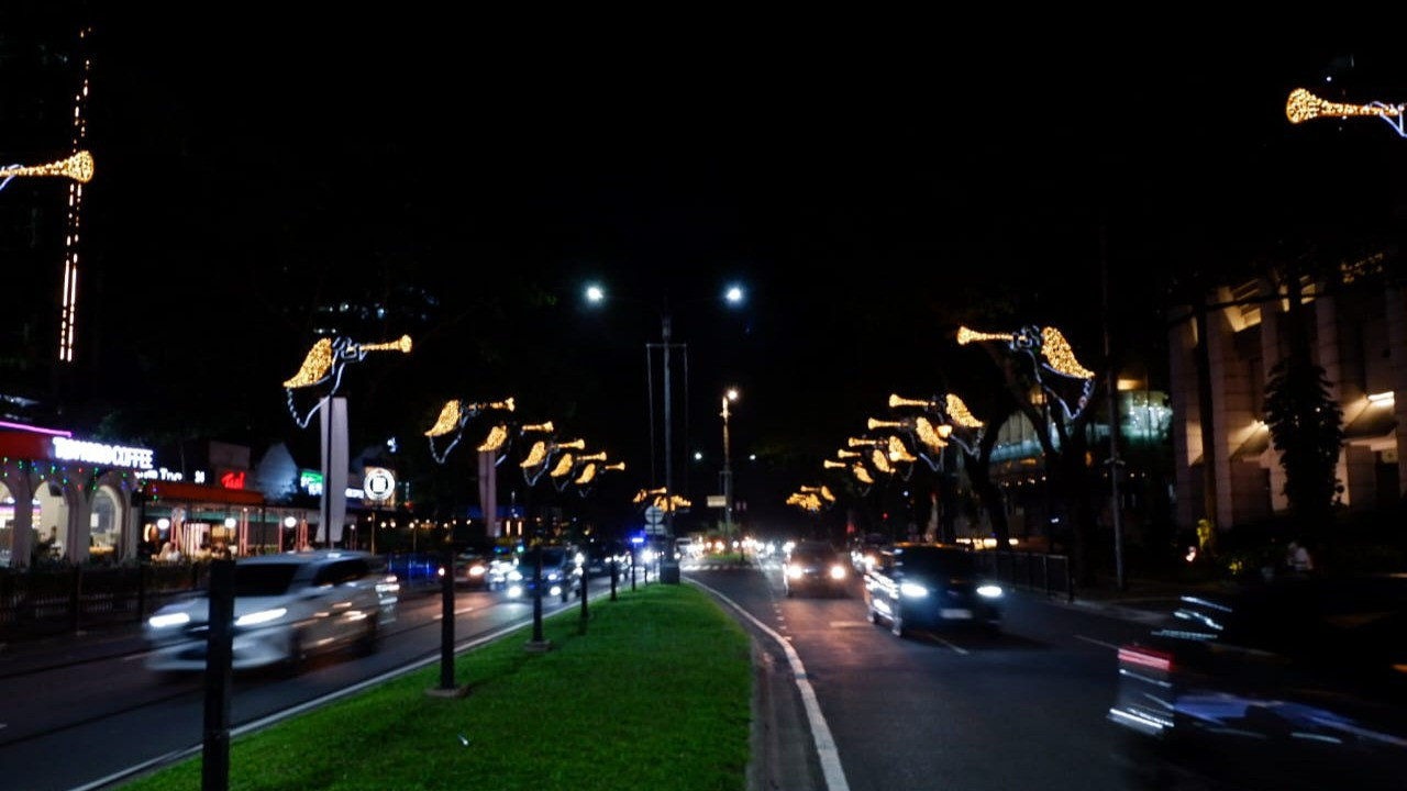 Lippo Land TMD menyuguhkan dekorasi tiga dimensi berbentuk Nativity yang menggambarkan kelahiran Yesus Kristus dalam kesederhanaan.  