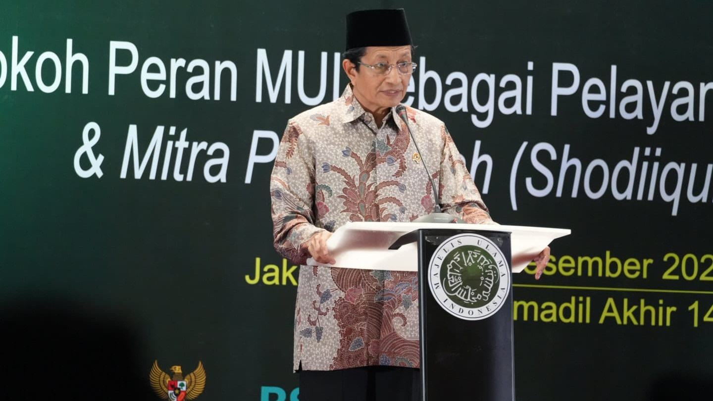 Menteri Agama (Menag) Nasaruddin Umar saat beri sambutan Mukernas IV MUI di Jakarta