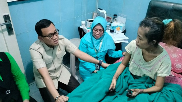 Septia Kurnia Rini (38) seorang Tenaga Kerja Wanita (TKW) non prosedural terpaksa harus dipulangkan