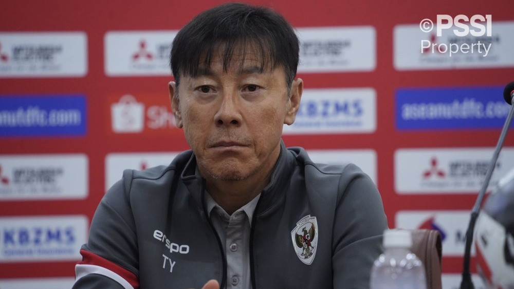 Suporter Timnas Indonesia berbondong-bondong pasang badan untuk Shin Tae-yong