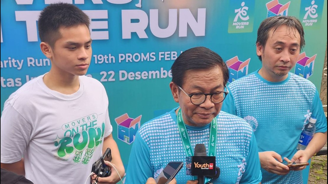 Pramono Anung, terlihat menjadi pelari di acara Universitas Indonesia dengan tajuk Movers On The Run katagori 5K.