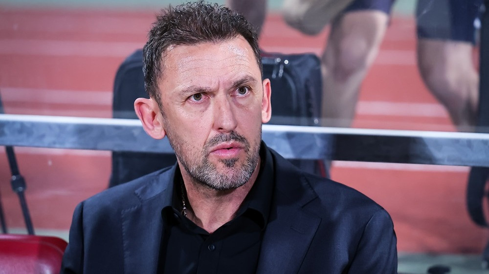 Pelatih Timnas Australia Tony Popovic diklaim pusing jelang hadapi Timnas Indonesia