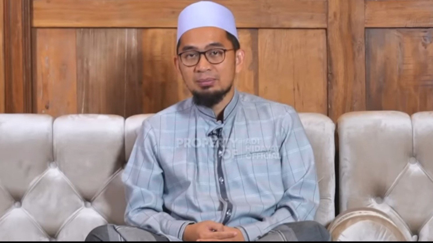 Ustaz Adi Hidayat jelaskan amalan pengampun dosa