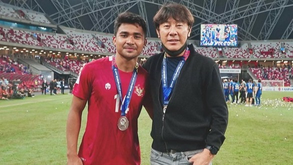 Kapten Timnas Indonesia, Asnawi Mangkualam dan Coach Shin Tae-yong (STY)