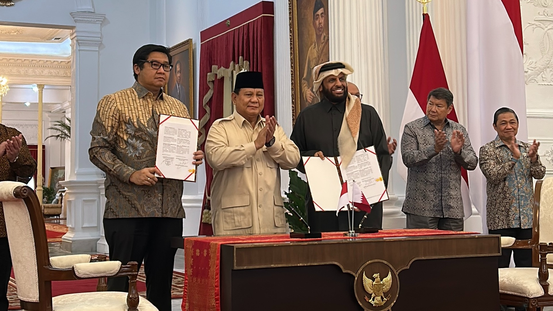 Penandatangan kerja sama Indonesia dan Qatar di sektor perumahan rakyat yang disaksikan langsung oleh Presiden Prabowo Subianto, Rabu (8/1/2025).