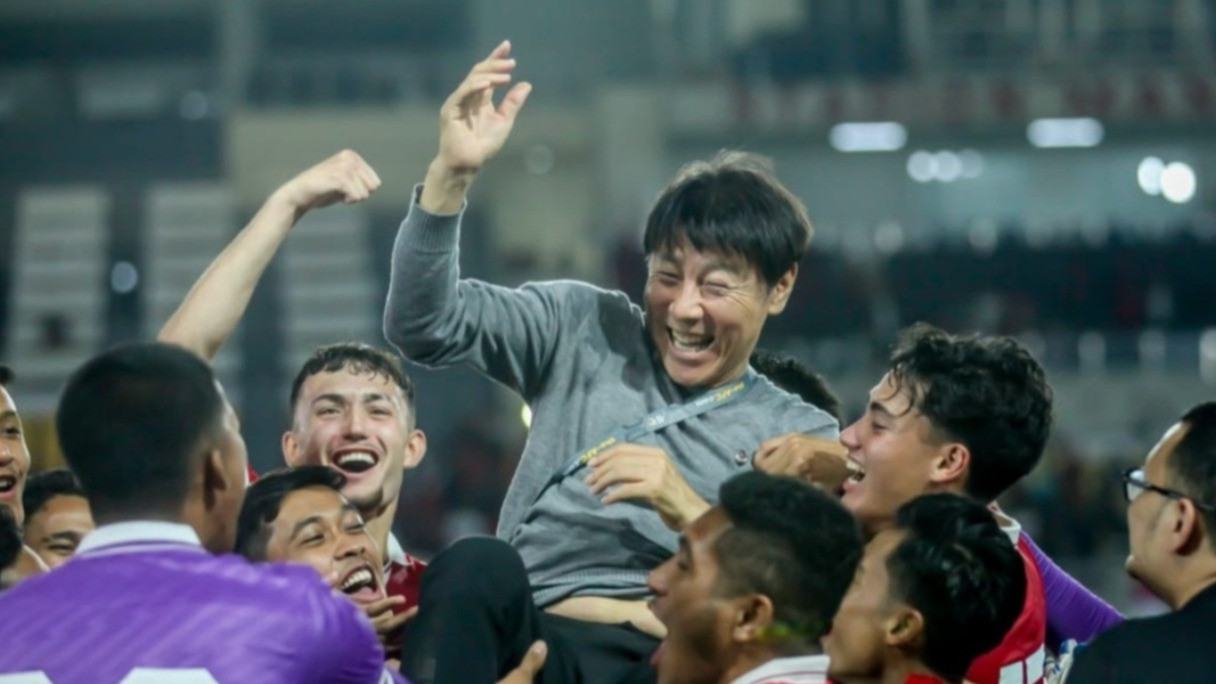 Pesan Legowo STY Setelah Dicopot Jadi Pelatih Timnas Indonesia Bikin Netizen Terharu, Ingatkan Shin Tae-yong Antusias Belajar Budaya dan Islam