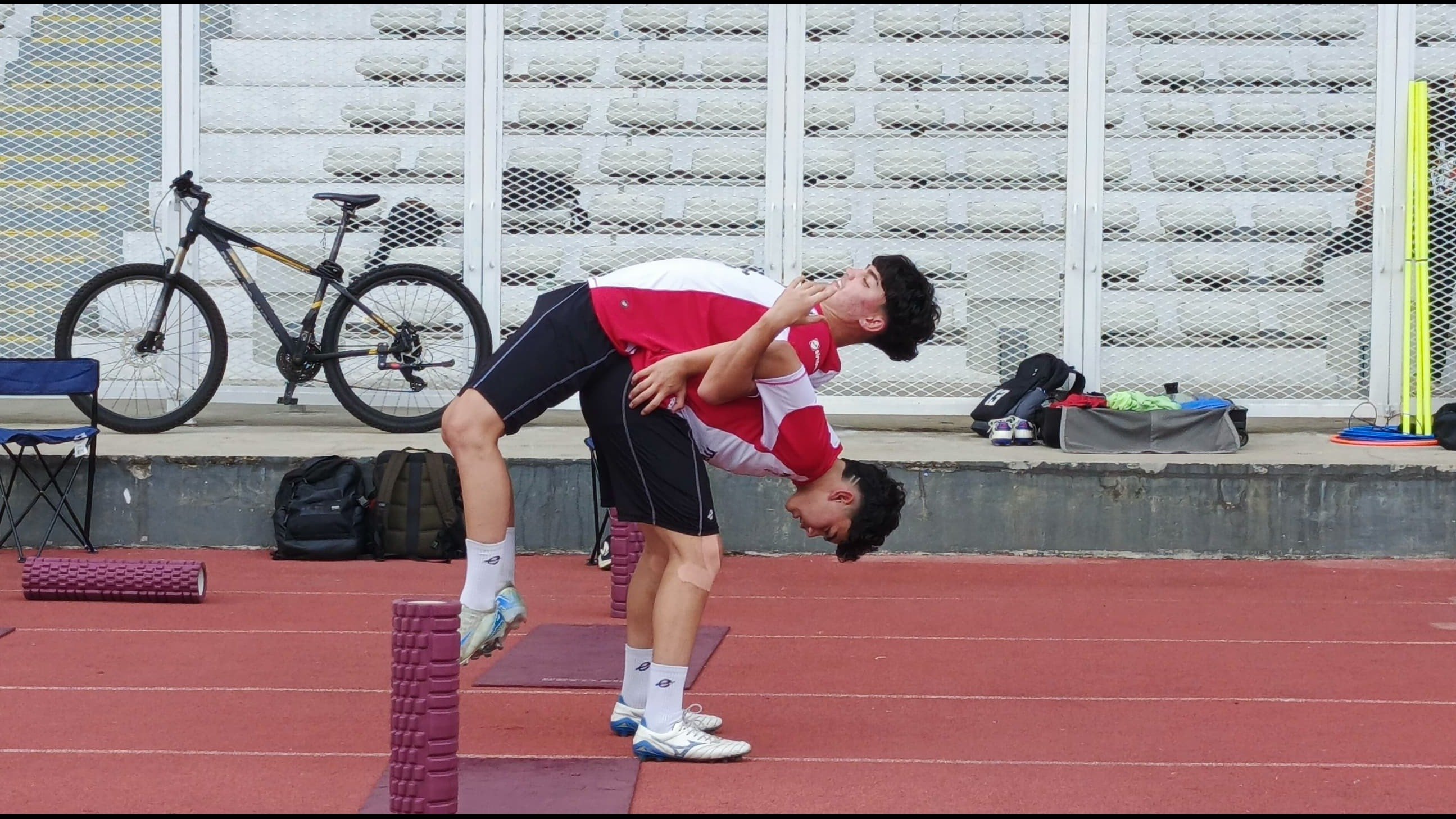 Baker Bersaudara, Mathew Baker dan Timothy Baker di Latihan Timnas Indonesia U-20