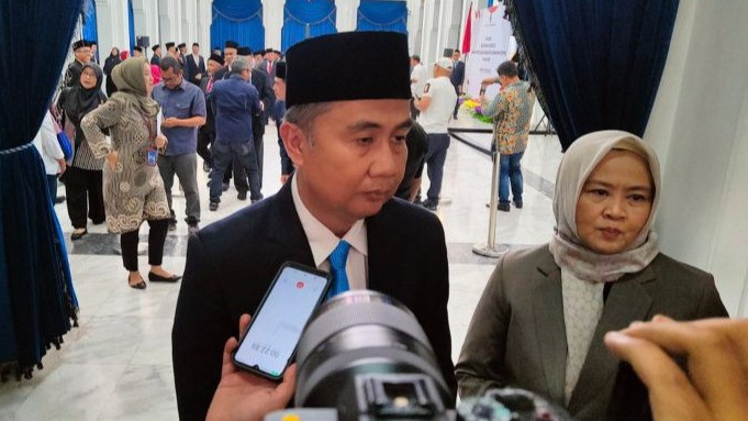 Pj Gubernur Jawa Barat, Bey Triadi Machmudin