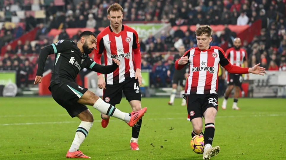 Aksi Mohamed Salah di laga Liverpool kontra Brentford