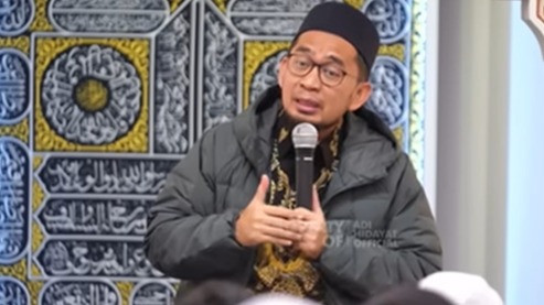 Ustaz Adi Hidayat (UAH)