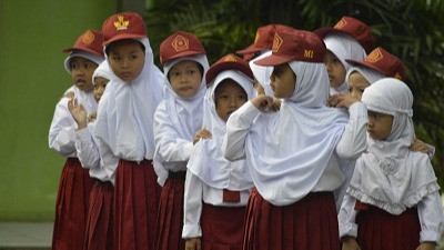 Anak Sekolah Dipastikan Masuk Selama Ramadhan pada 6-25 Maret, Berikut Isi Program Belajar Bagi Peserta Muslim