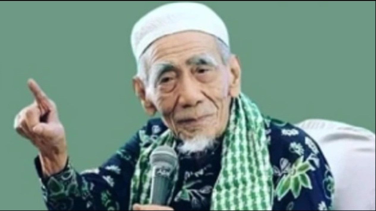 KH Maimoen Zubair alias Mbah Moen