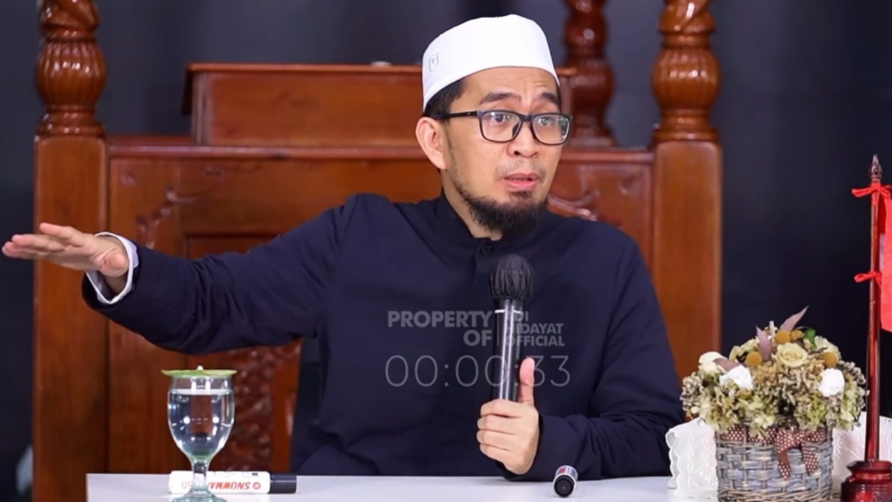 Ustaz Adi Hidayat Singgung Sifat Fahsya dan Munkar Bisa Menghalangi Doa Dikabulkan Cepat Allah SWT: Shalat dengan Benar agar ....