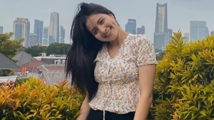 Bulan Sutena
