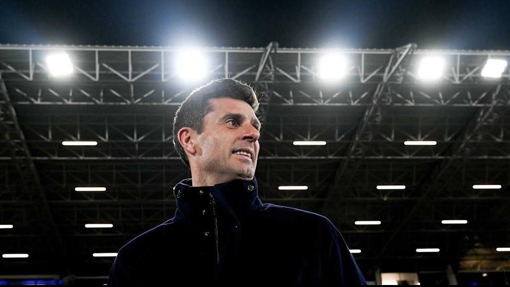 Juventus Terima Kabar Bahagia Jelang Hadapi PSV Eindhoven di Liga Champions: Randal Kolo Muani Dipastikan Bertahan?
            - galeri foto