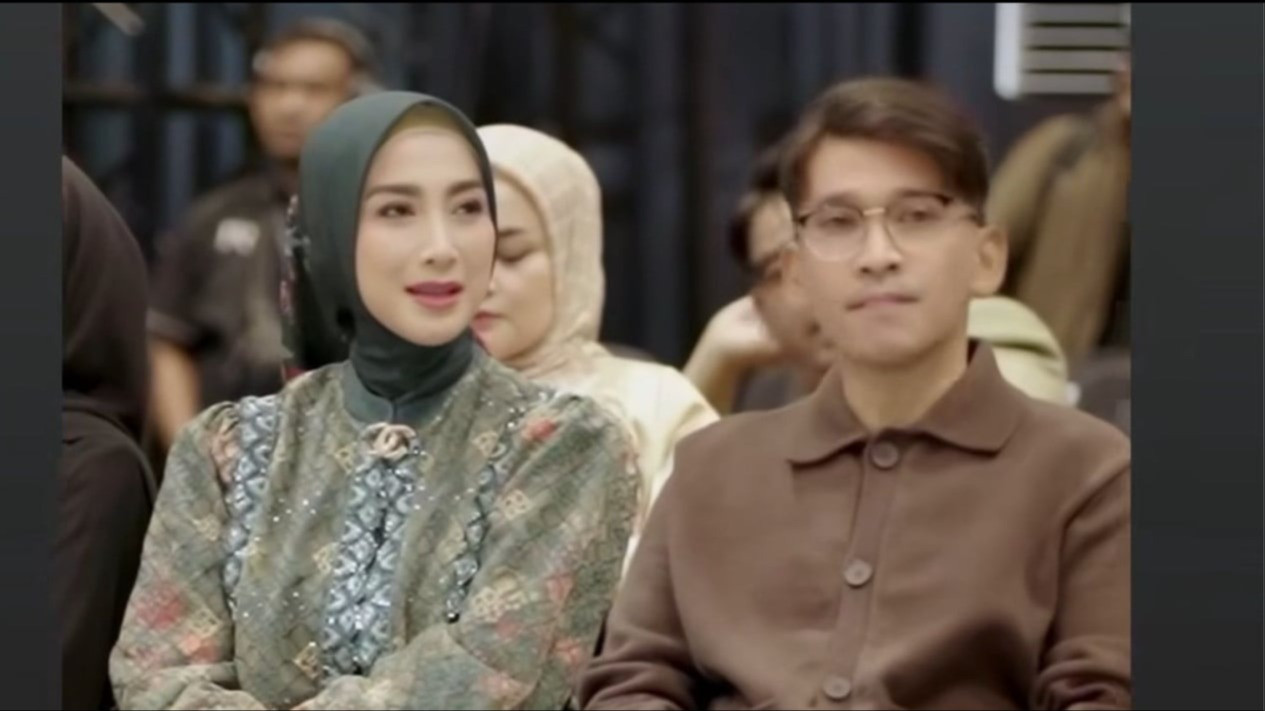 Puji Kecantikan Seorang Muslimah, Diisukan Bakal Menikah dan Mualaf karena Desy Ratnasari, Ruben Onsu Beri Jawaban Bijak: Doakan Saja  ....