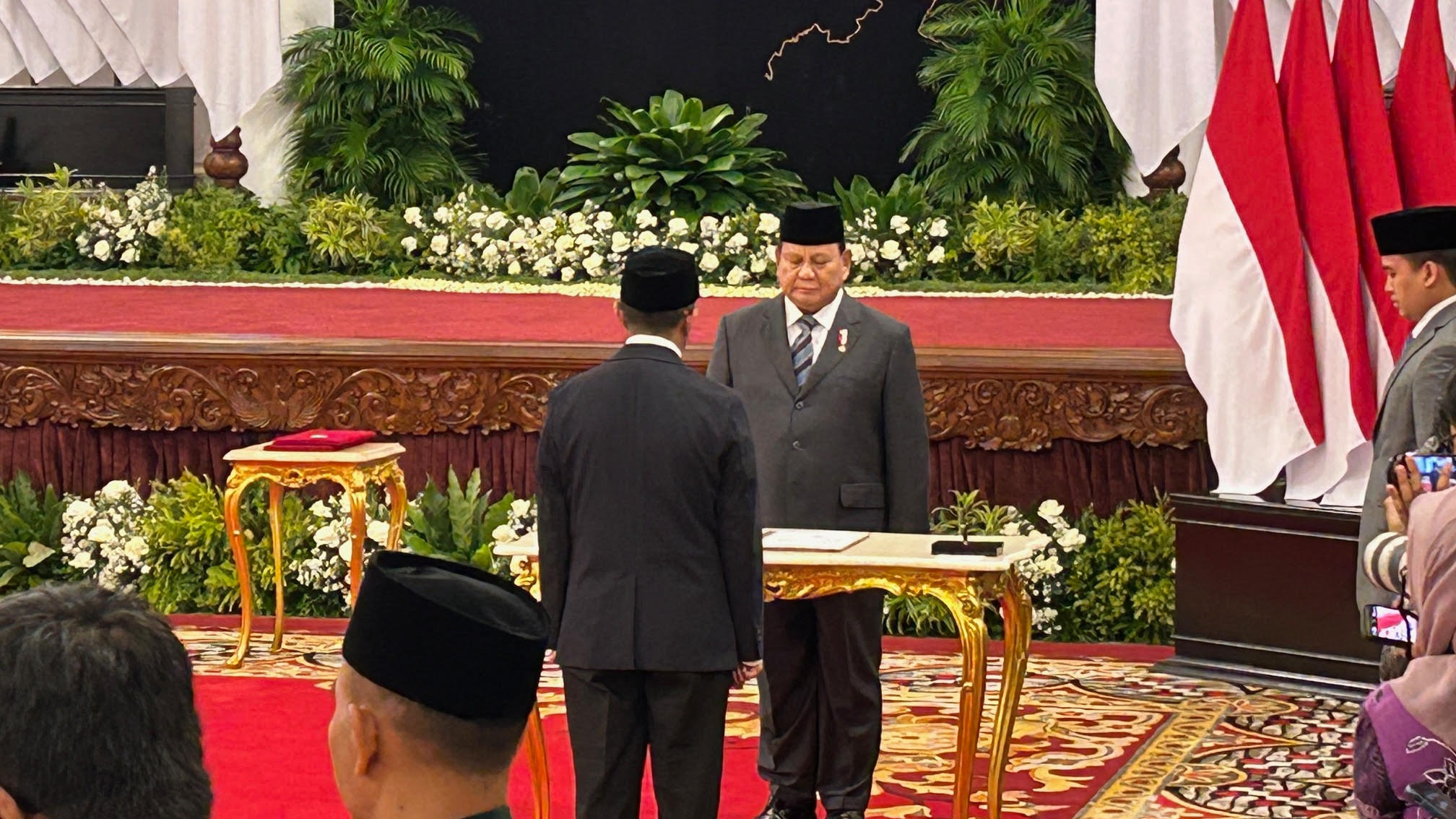 Prabowo Resmi Lantik Pejabat Negara Baru di Istana Kepresidenan Negara Jakarta