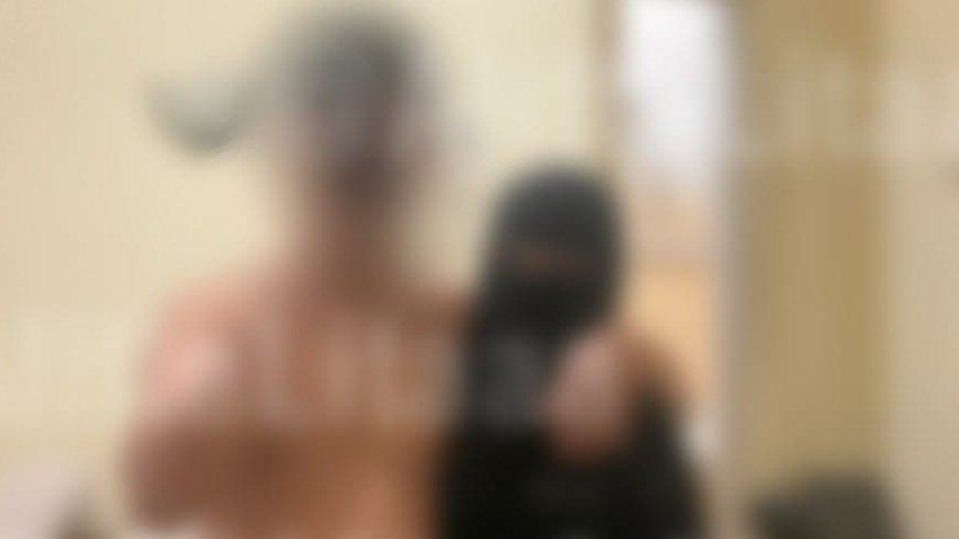 Viral, Wanita Bercadar Rekam Video Syurnya Sembari Ajak Pria Hidung Belang Berhubungan Intim dengan Syarat Pengajian