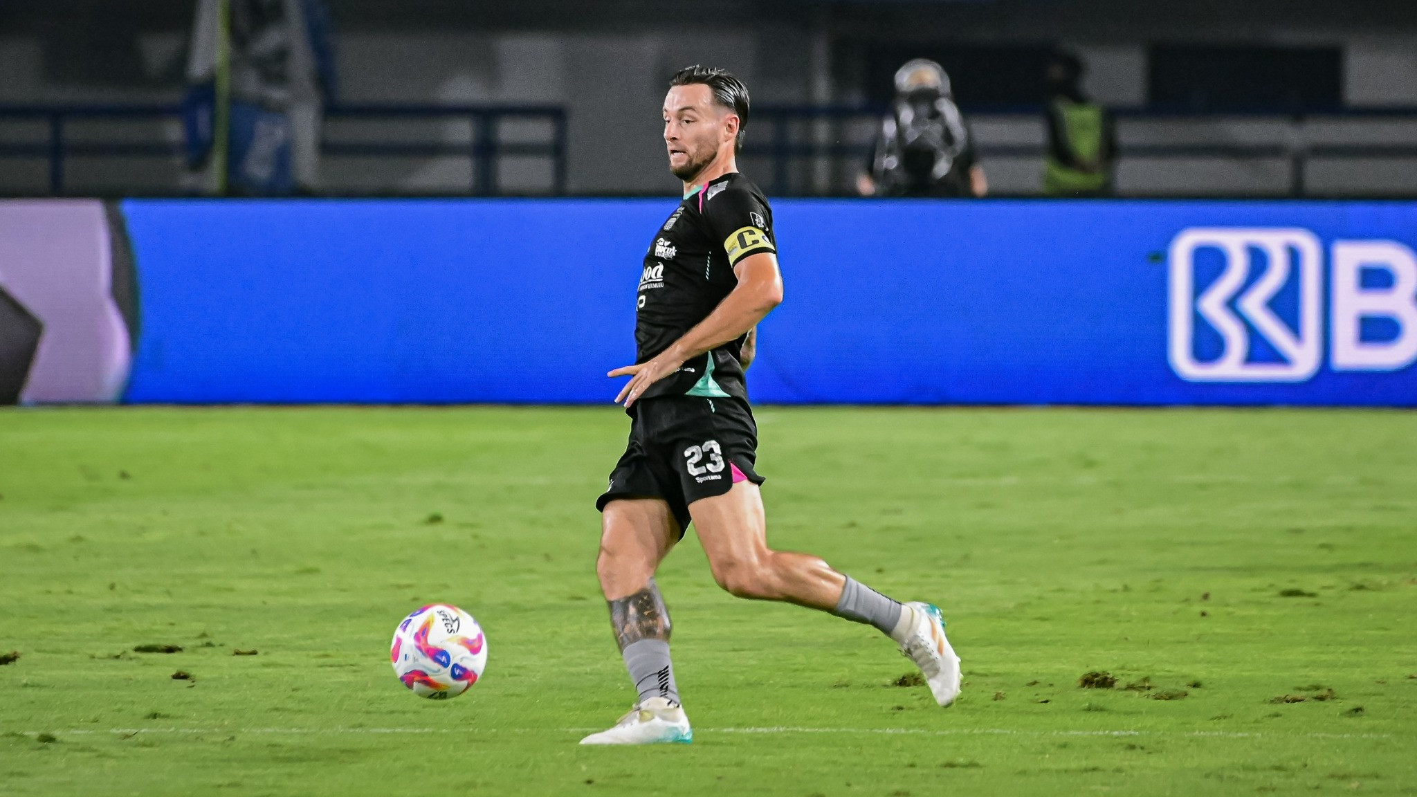 Kapten Persib Bandung, Marc Klok