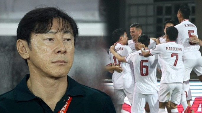 Kolase foto Shin Tae-yong dan pemain Timnas Indonesia.