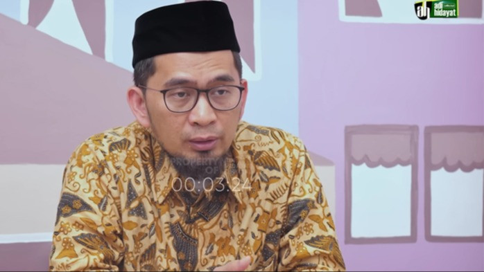 Potret Ustaz Adi Hidayat