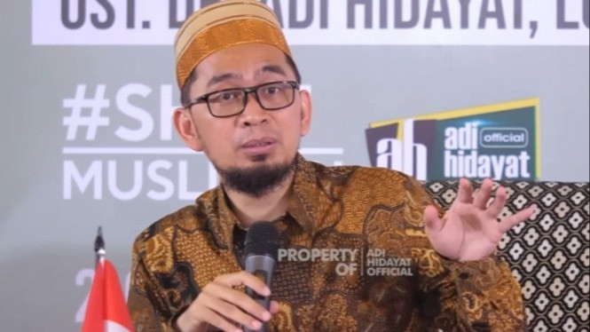 Sering Menunda Waktu Shalat? Ustaz Adi Hidayat Ingatkan Bukan Hal Baik karena Anda Dikuasai ....