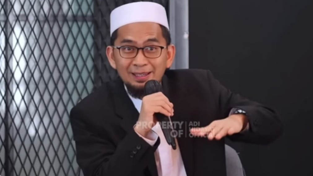 Ustaz Adi Hidayat (UAH)