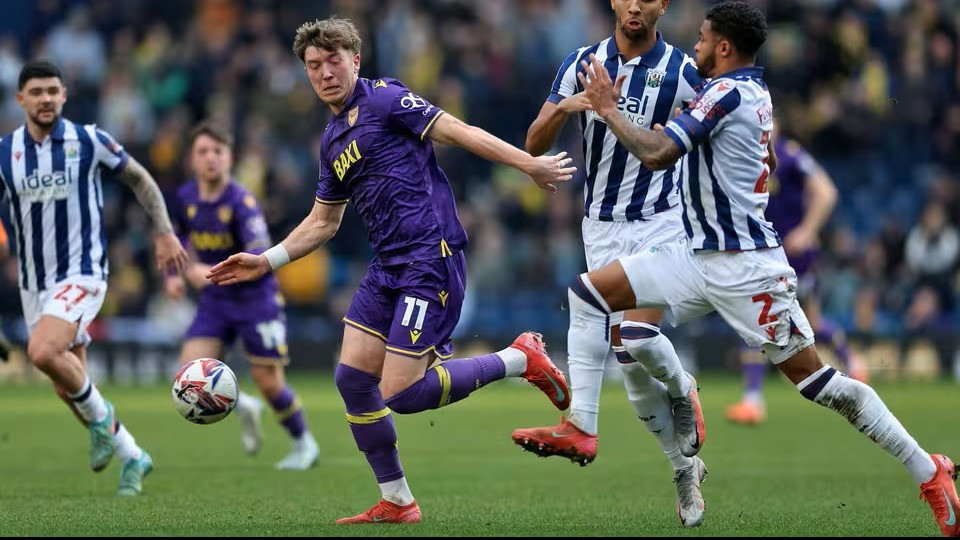 Media Belanda Belum Move On dari Ole Romeny? Sang Striker Timnas Indonesia Dikomentari Begini
            - galeri foto