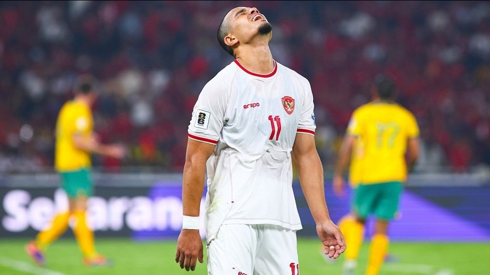 Ragnar Oratmangoen dalam laga Timnas Indonesia kontra Australia