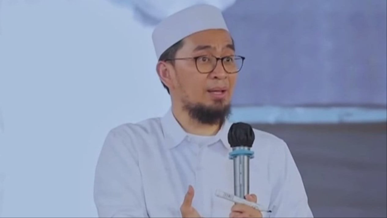 Satu Kebiasaan Baik yang Dianjurkan dalam Islam Bisa membawa keberkahan, Istaz Adi Hidayat Sebut Dilafalkan