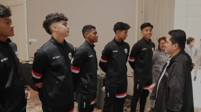 Pengalihan Isu Kekalahan Timnas Indonesia dari Australia? Erick Thohir Berambisi Bawa Garuda Asia Lolos ke Piala Dunia 2025
            - galeri foto