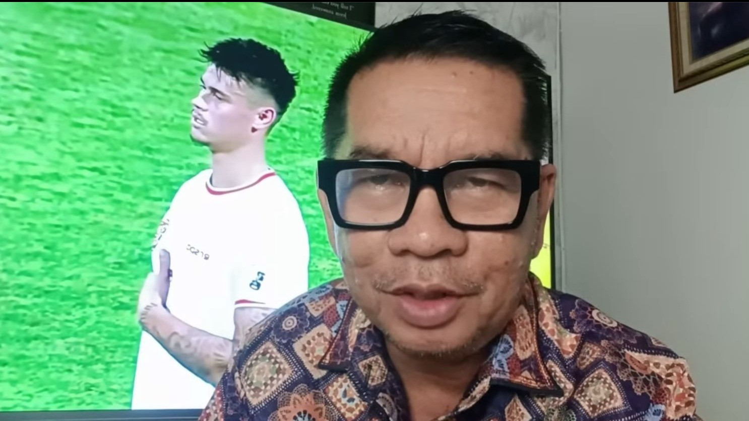 Bung Ropan komentari absennya Mees Hilgers di laga kontra Bahrain