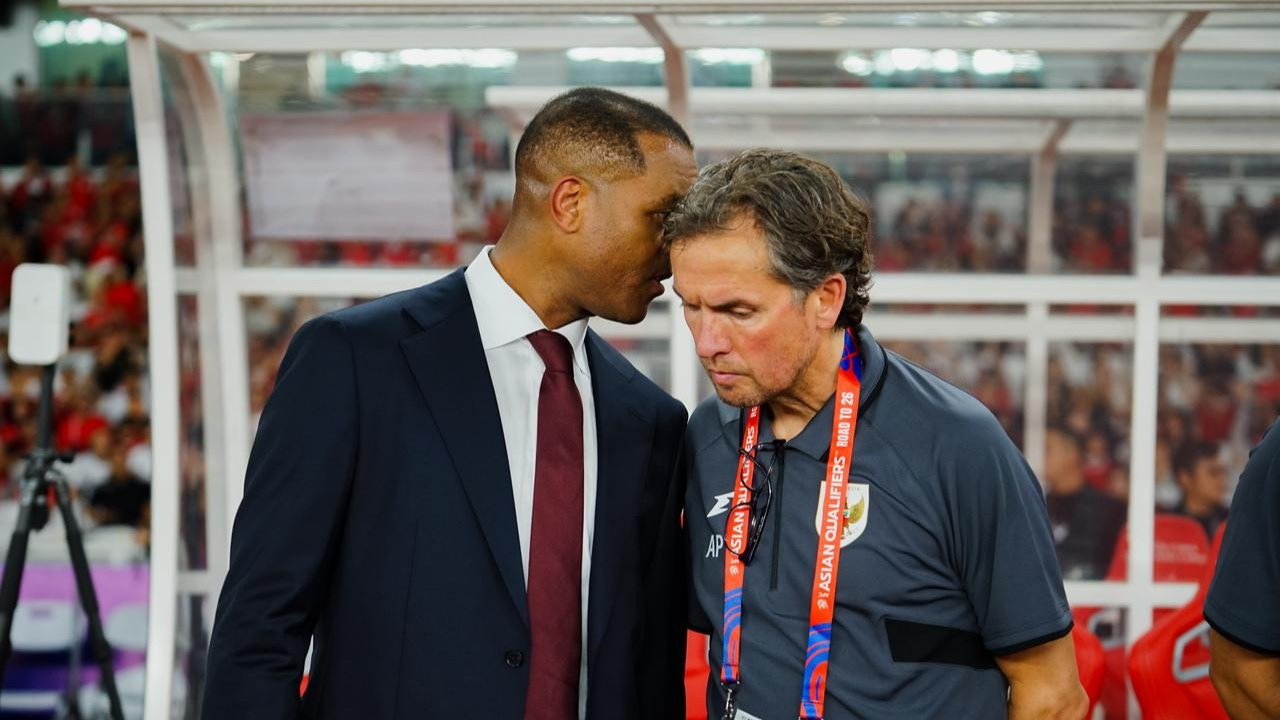 Singgung Alex Pastoor, Eks Timnas Belanda Sebut Patrick Kluivert Lebih Cocok Jadi Asisten