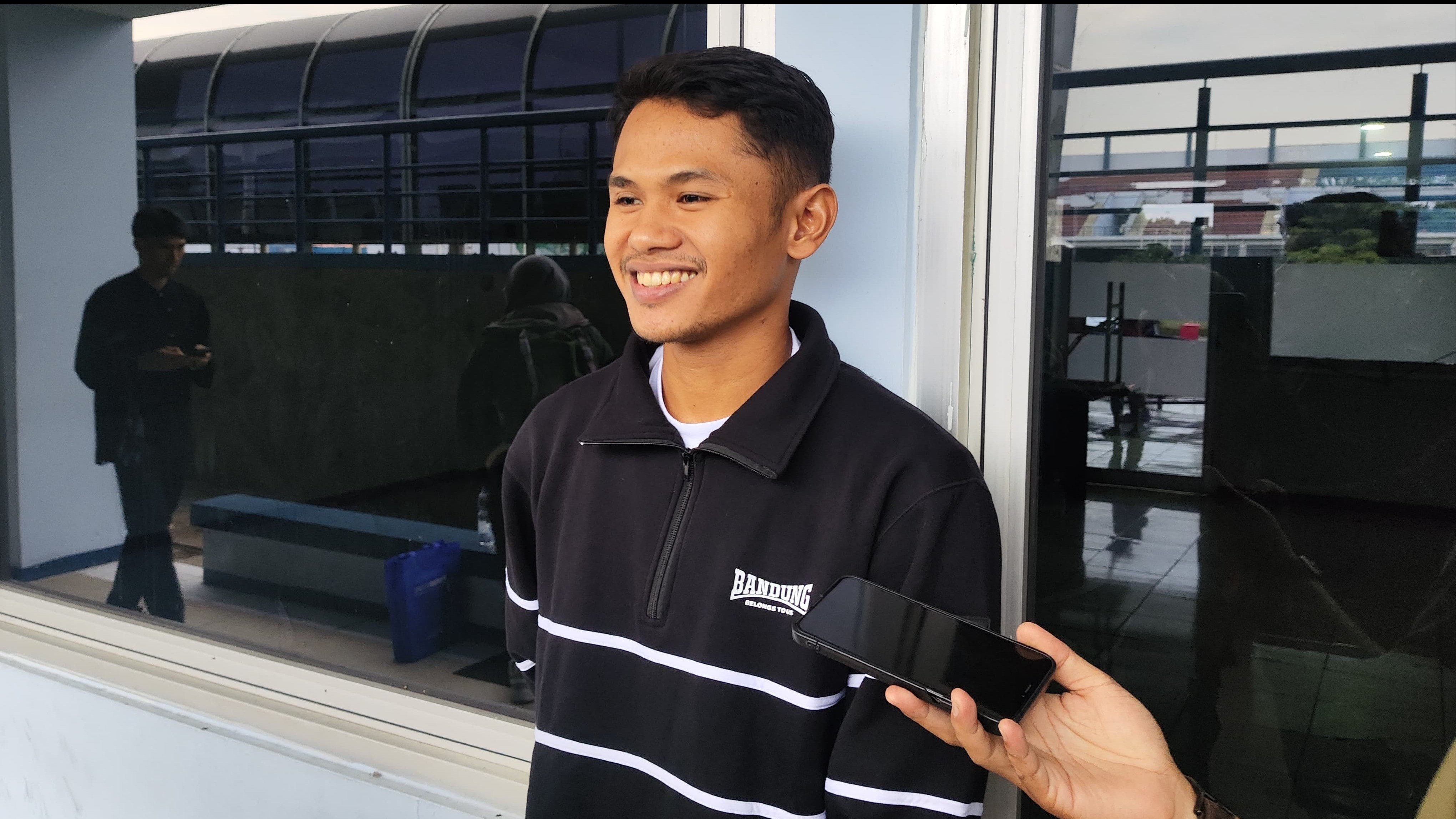 Pulih dari Cedera, Dimas Drajad Bertekad Comeback Bersama Persib Usai Lebaran