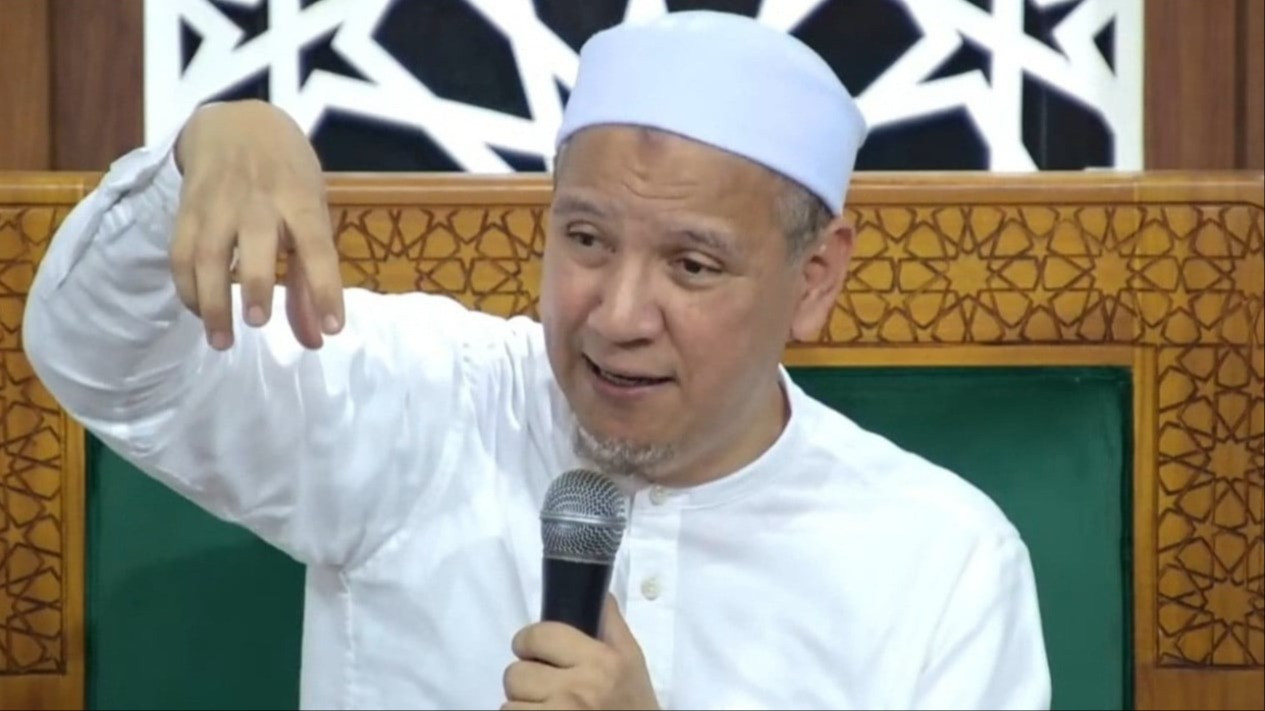 Cuma Satu Menit, Semakin Dekatkan Diri pada Rasulullah SAW dan Meraih Surga Kata Habib Novel Alaydrus