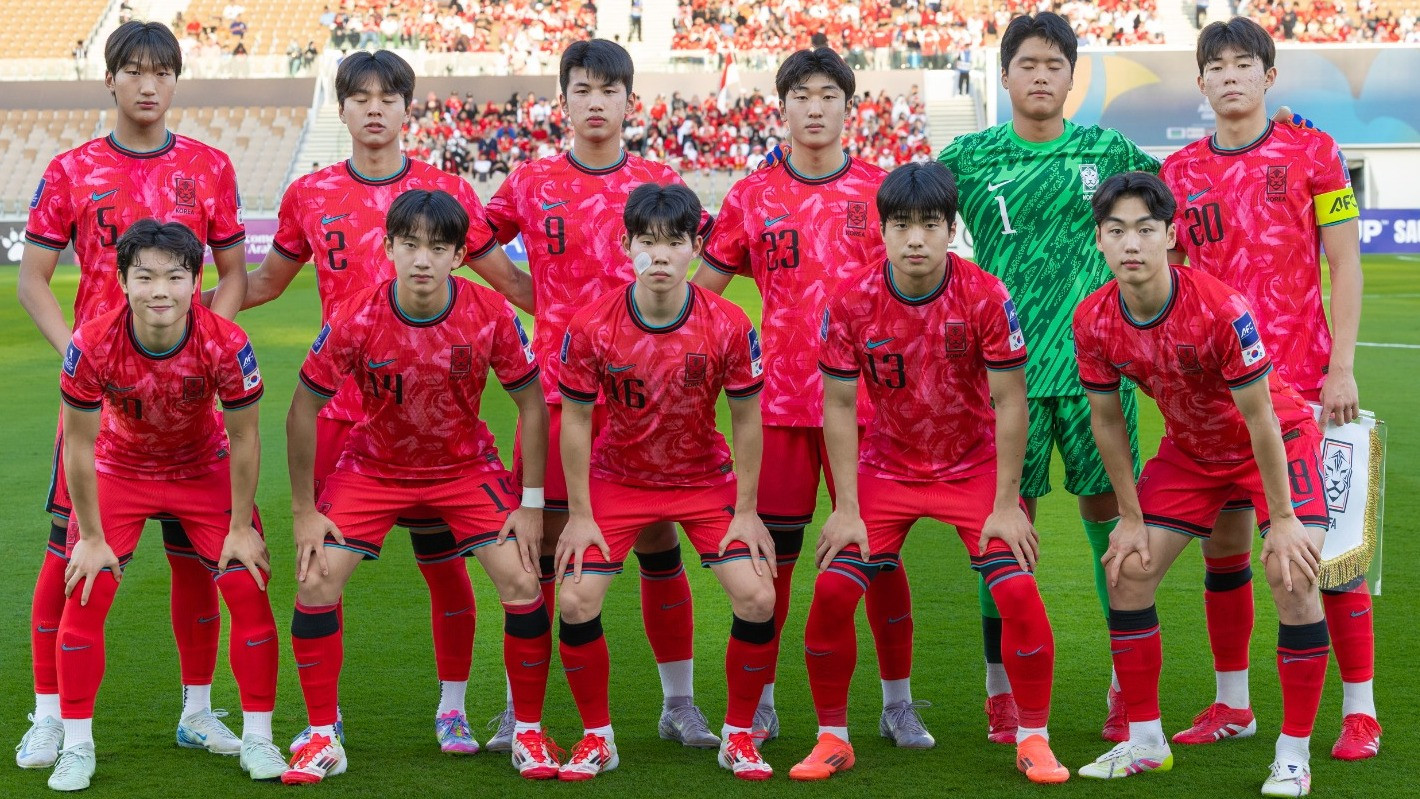 Timnas Korea Selatan U-17 saat melawan Timnas Indonesia U-17