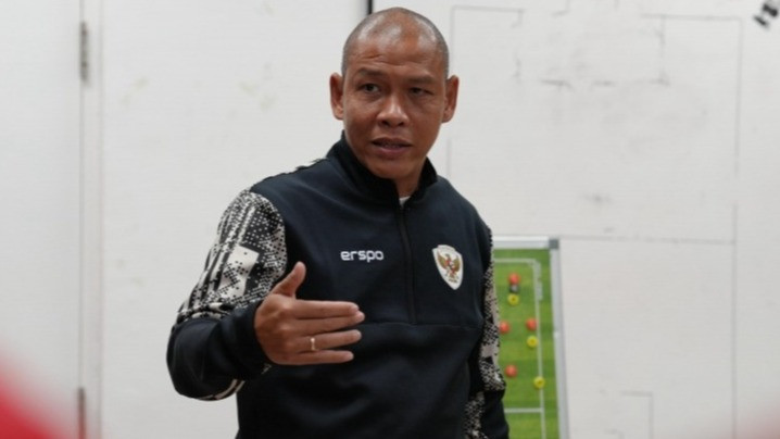 Di Depan Warga Korea, Nova Arianto Dipuji Setinggi Langit oleh Shin Tae-yong sebelum Timnas U-17 Lolos Pildun: Dia Satu-satunya yang...
            - galeri foto