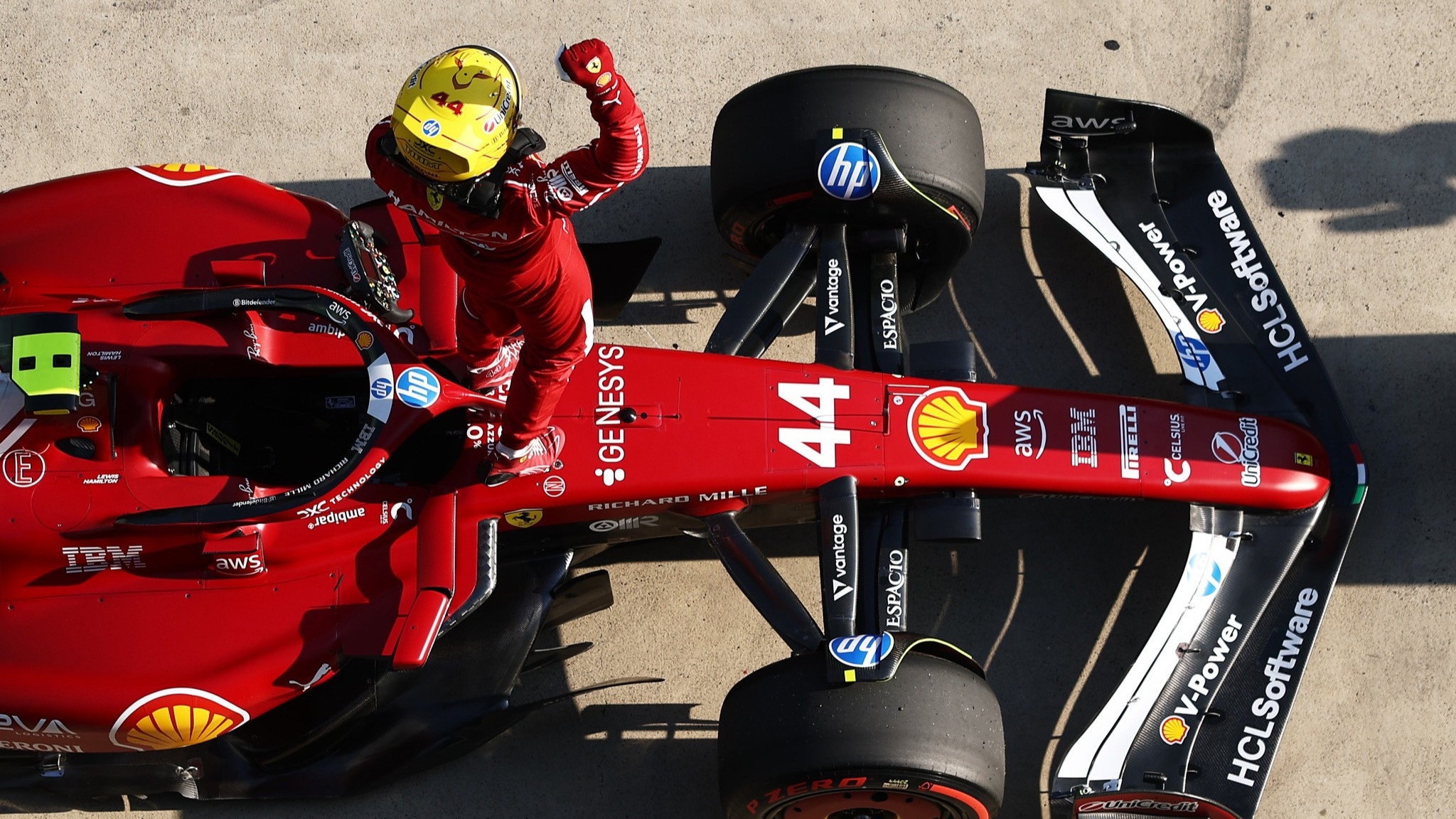 Lewis Hamilton saat GP China