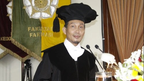 Edy Meiyanto guru besar farmasi UGM