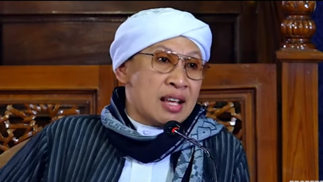 Potret Buya Yahya