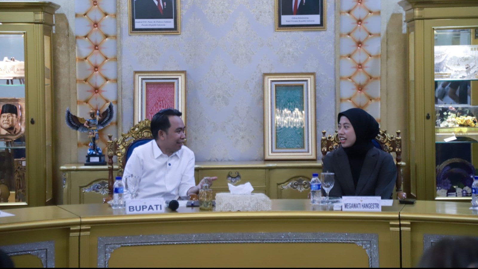 Megawati Hangestri bertemu dengan Muhammad Fawait selaku Bupati Jember