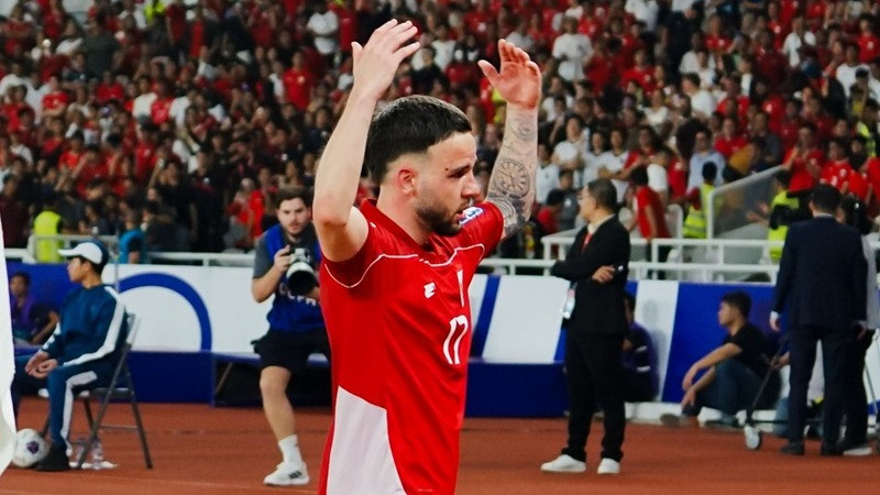 Omongan Jujur Calvin Verdonk, Blak-blakan Bilang Timnas Indonesia itu Seperti...
            - galeri foto