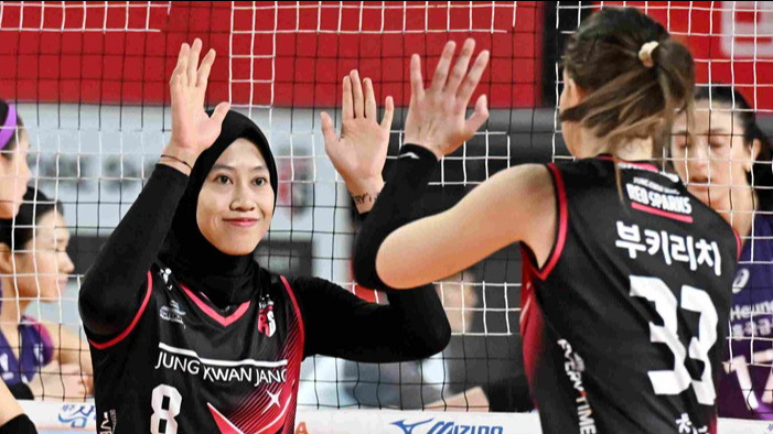 Pemain Red Sparks Megawati Hangestri dan Vanja Bukilic