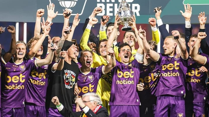 Go Ahead Eagles Juara KNVB Cup 2024-2025