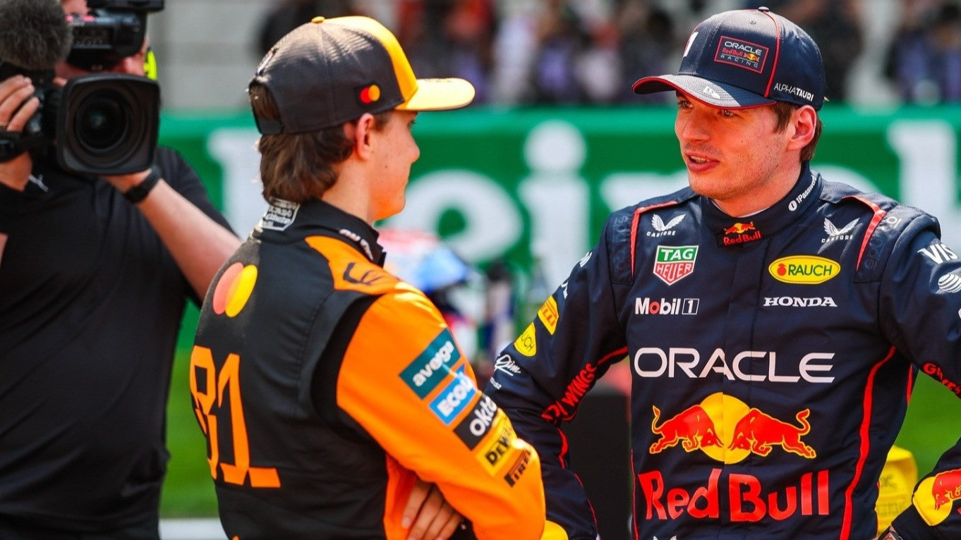Max Verstappen Blak-blakan Ungkap Pembalap yang Jadi Musuh Terkuat dalam Perebutan Gelar Juara Formula 1 2025, Sosoknya Adalah...
            - galeri foto